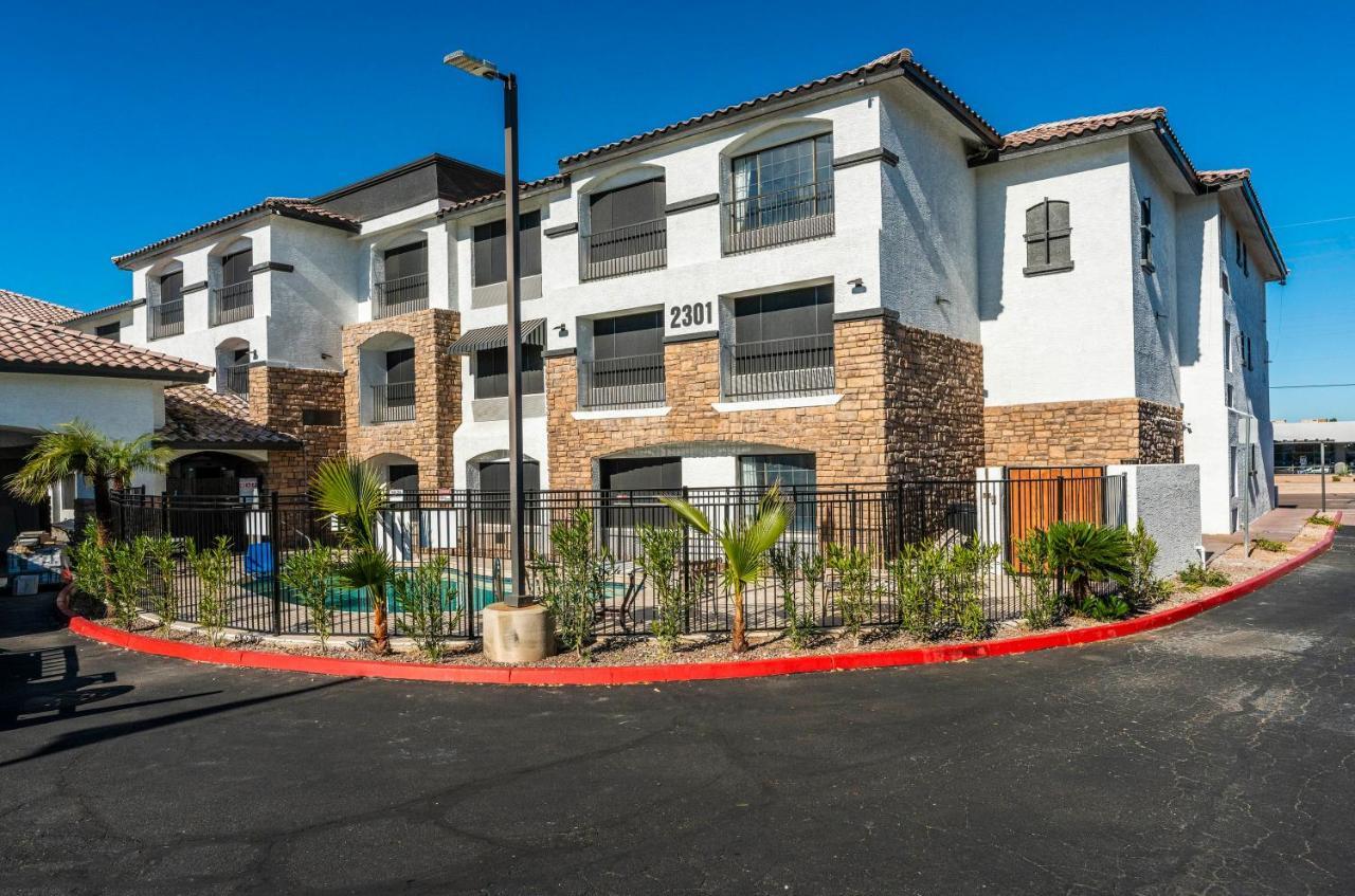 Metro Tempe Apartments Studio W Two King Beds Exterior foto